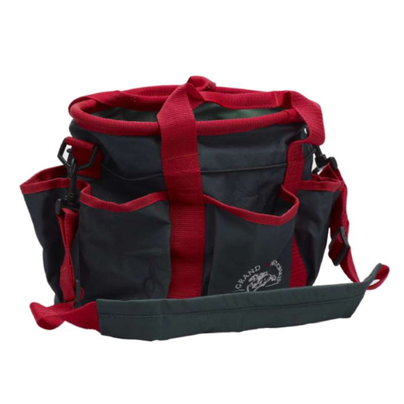 Grand National Poetstas