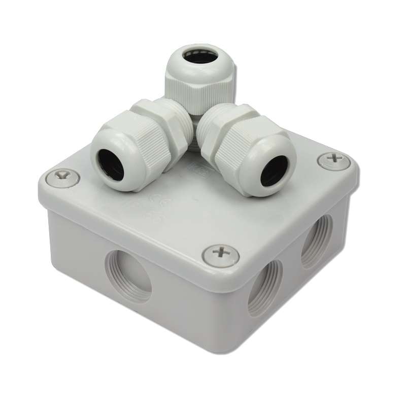 Kabeldoos vlak 89x89 + 3 wartels vlak PG16