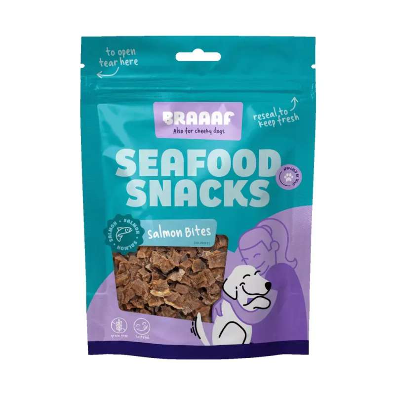 Braaaf seafood hondensnack gedroogde zalm blokjes 70 gram